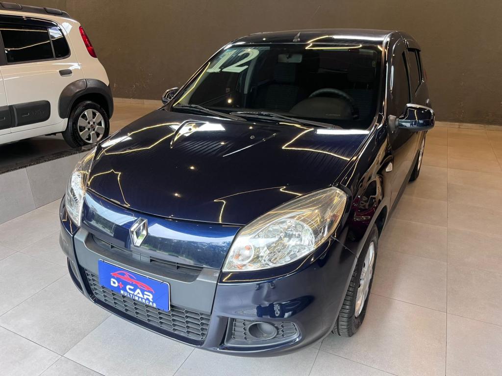 RENAULT Sandero - Foto