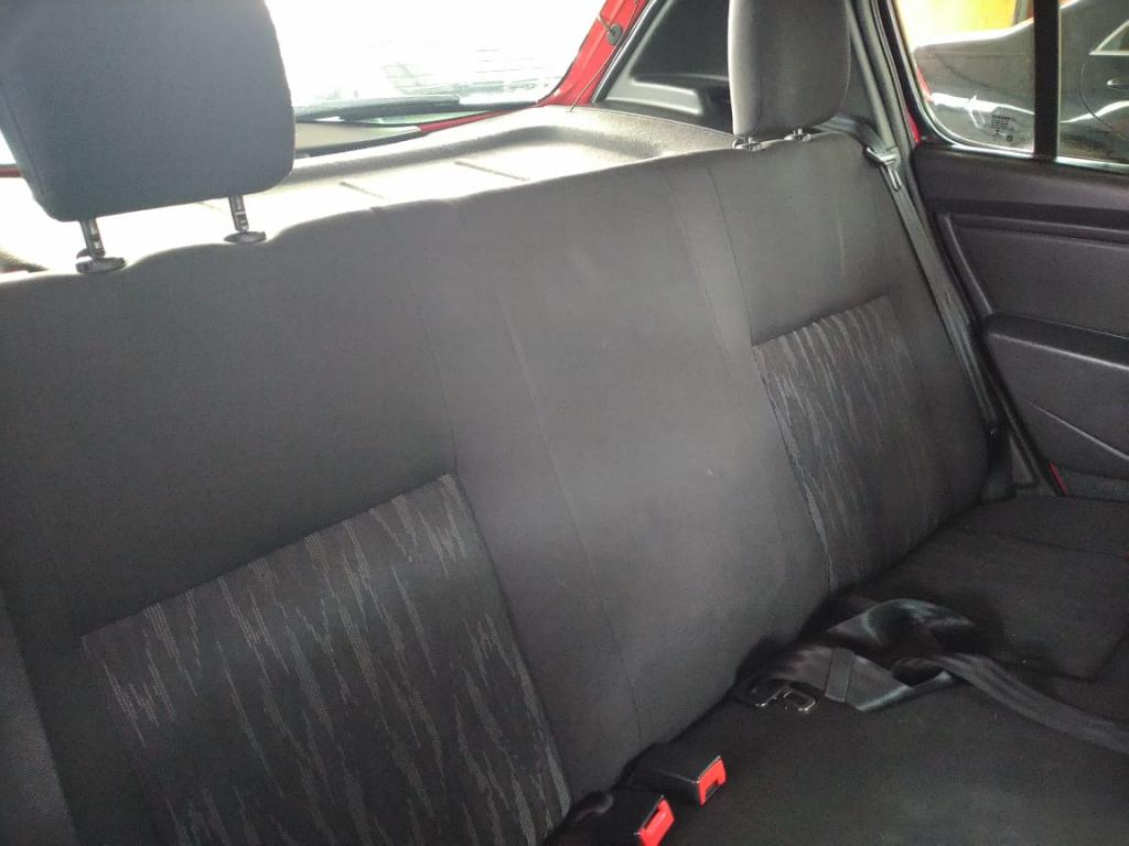 RENAULT Sandero - Foto