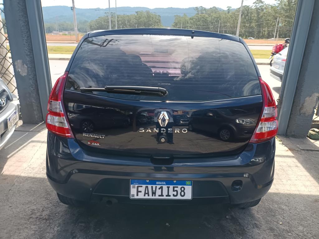 RENAULT Sandero - Foto