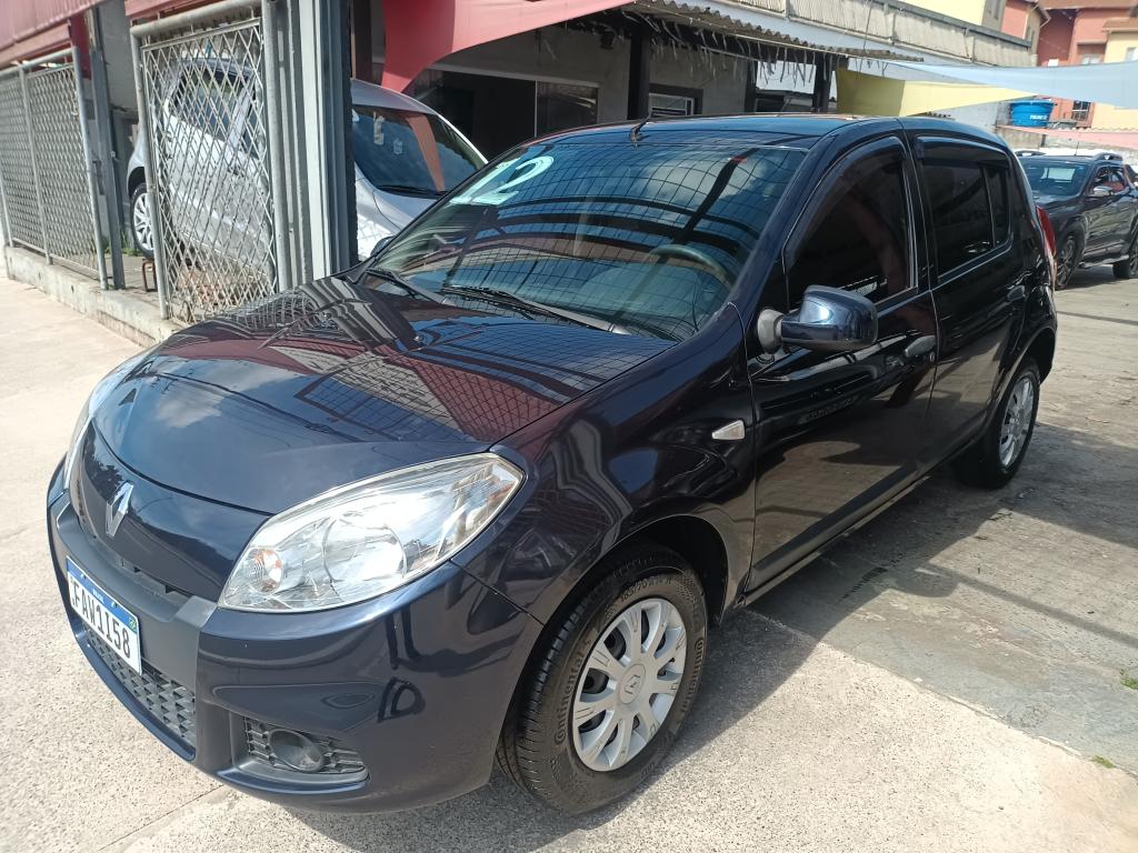 RENAULT Sandero - Foto