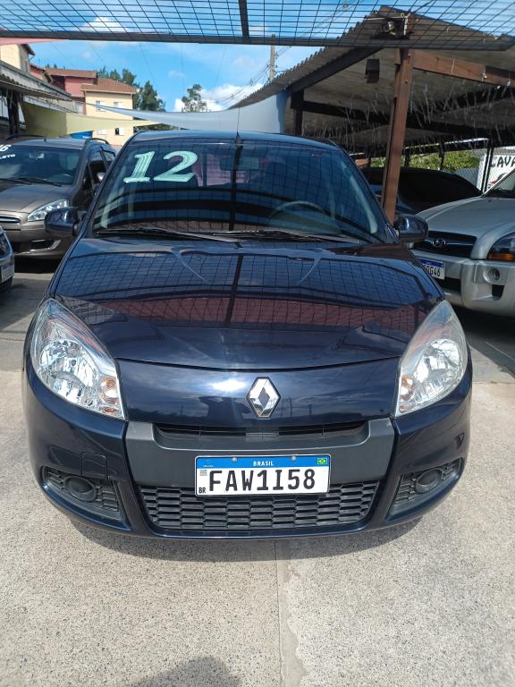 RENAULT Sandero - Foto