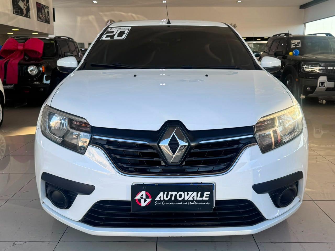 RENAULT Sandero - Foto