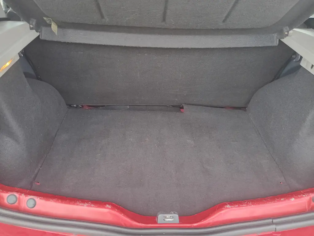 RENAULT Sandero - Foto