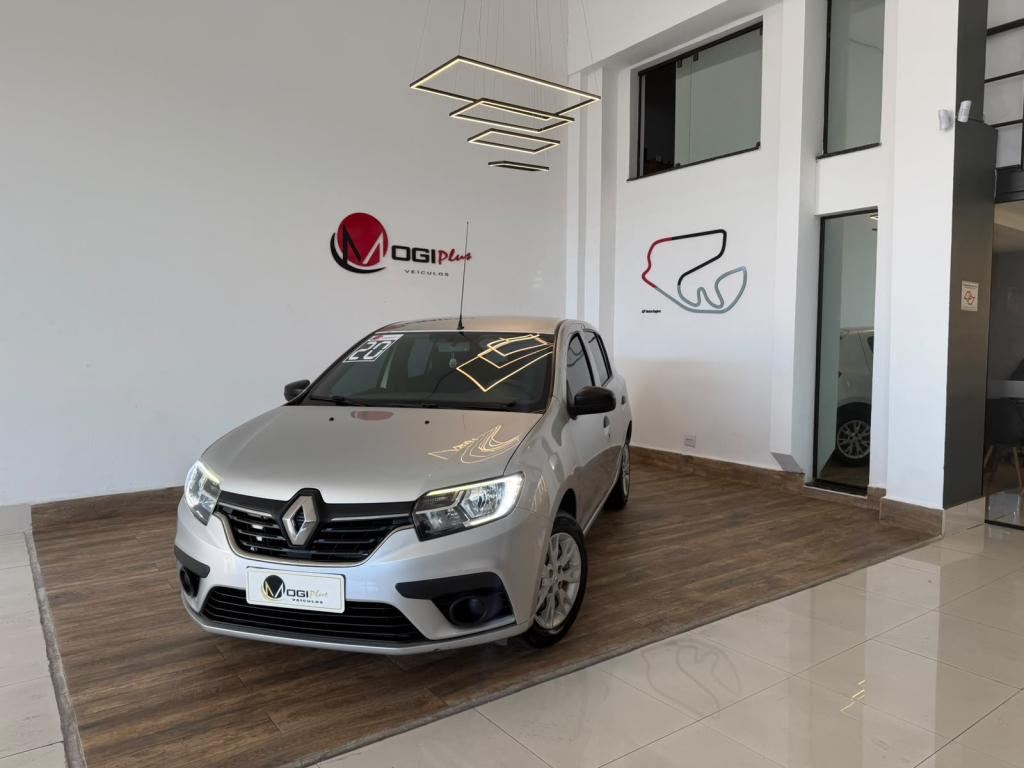 RENAULT Sandero - Foto