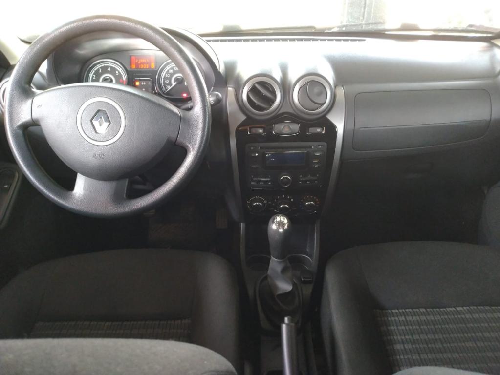 RENAULT Sandero - Miniatura