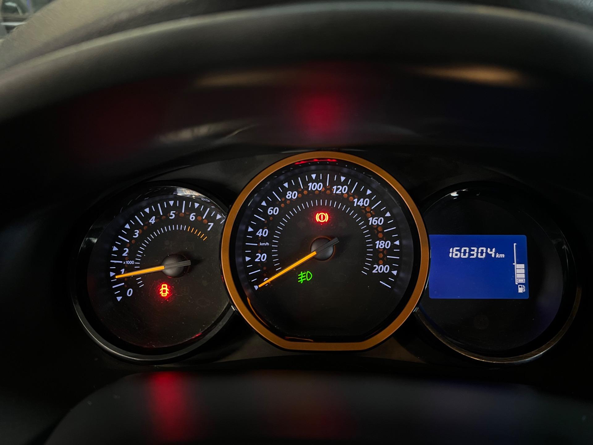 RENAULT Sandero - Foto