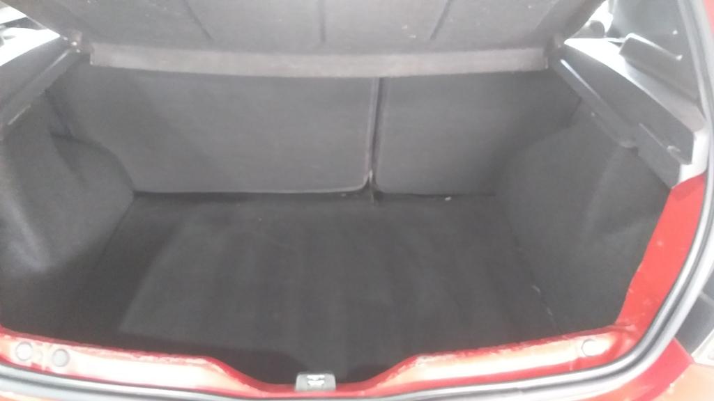 RENAULT Sandero - Foto
