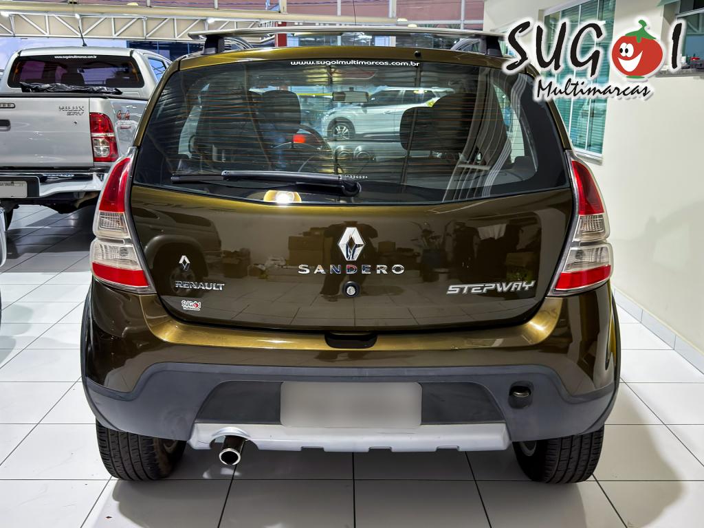 RENAULT Sandero - Foto