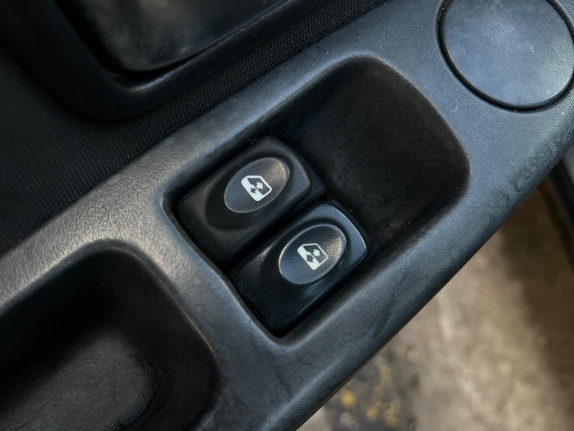 RENAULT Symbol - Foto