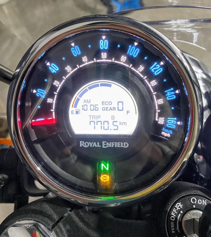 ROYAL ENFIELD Meteor 350 - Foto