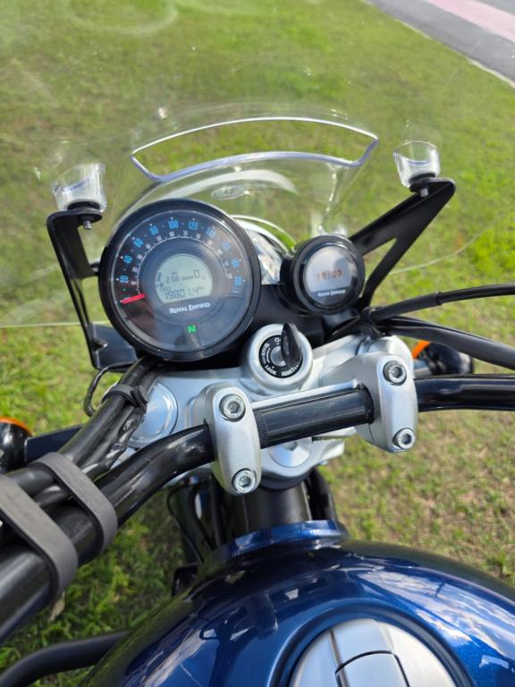 ROYAL ENFIELD Super Meteor 650 - Foto