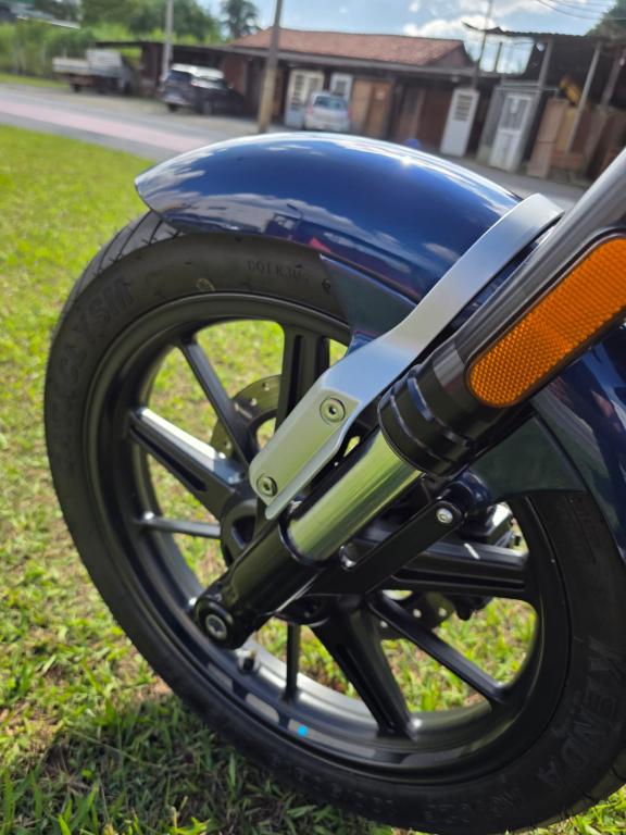 ROYAL ENFIELD Super Meteor 650 - Foto