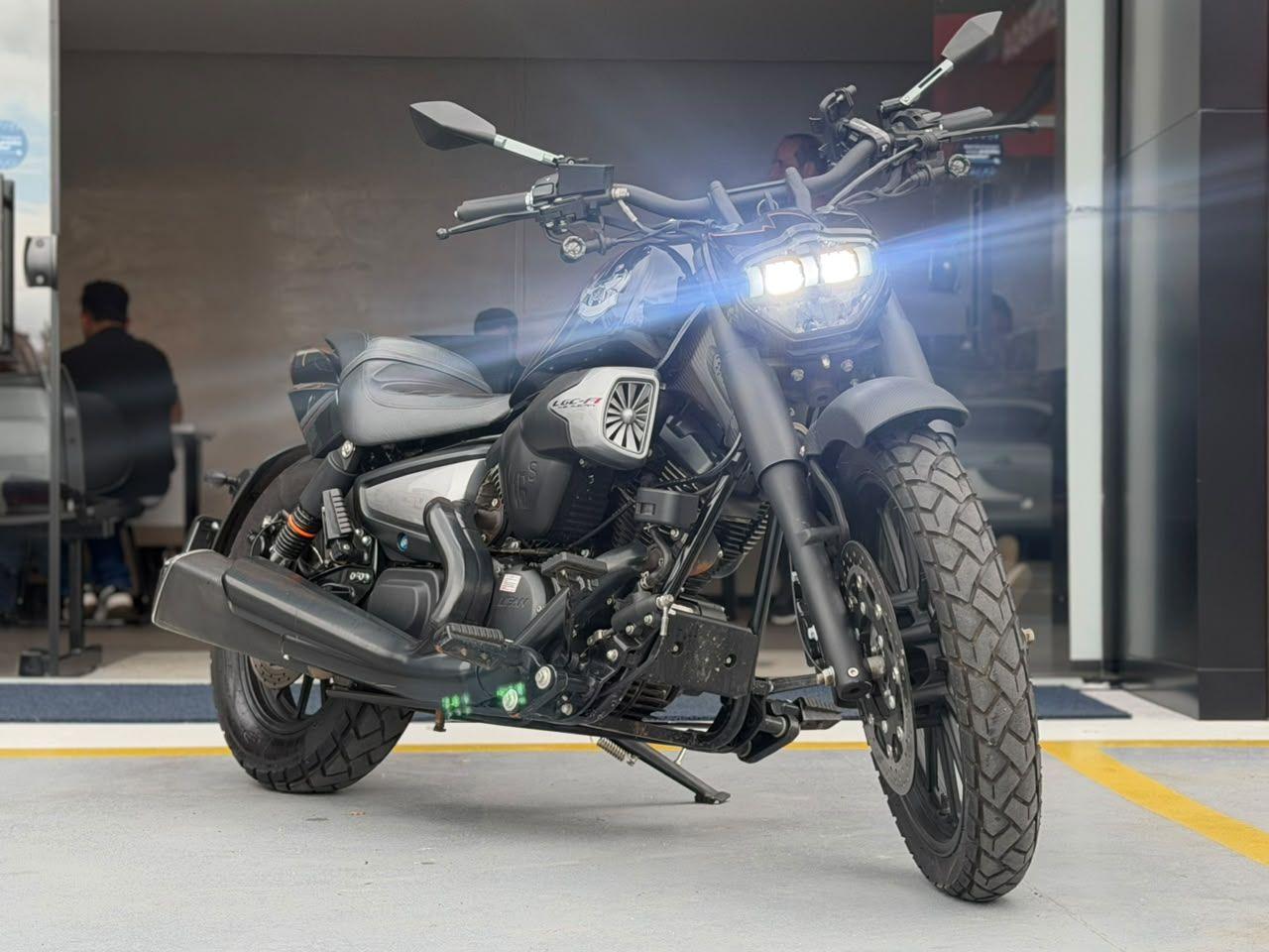 SHINERAY XY 250-4