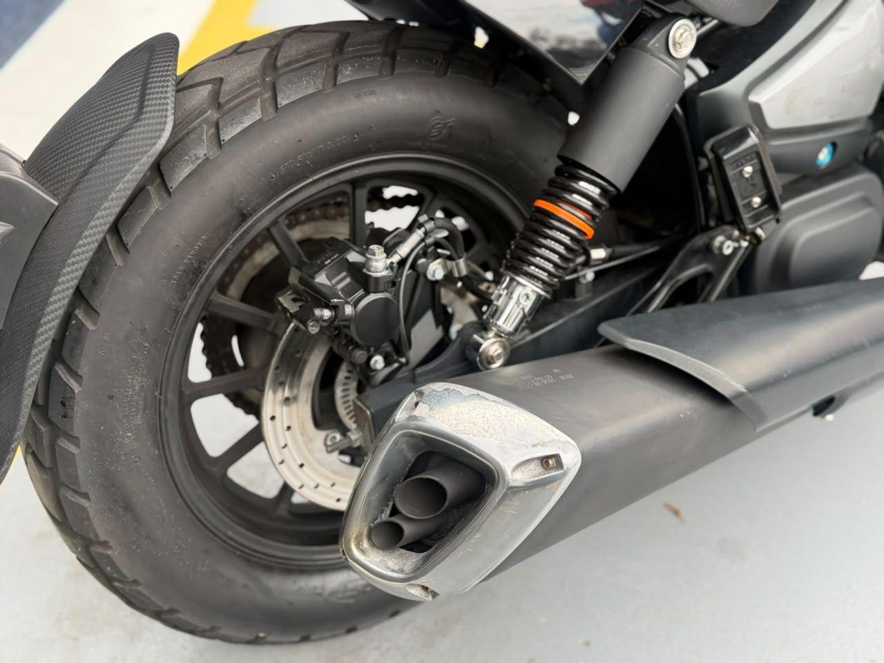 SHINERAY XY 250-4 - Foto
