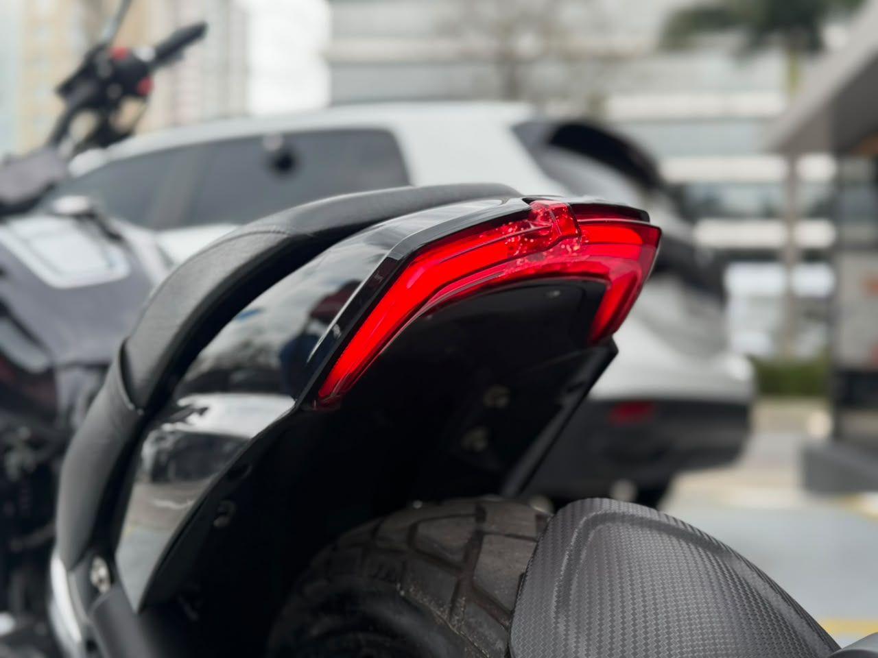 SHINERAY XY 250-4 - Foto