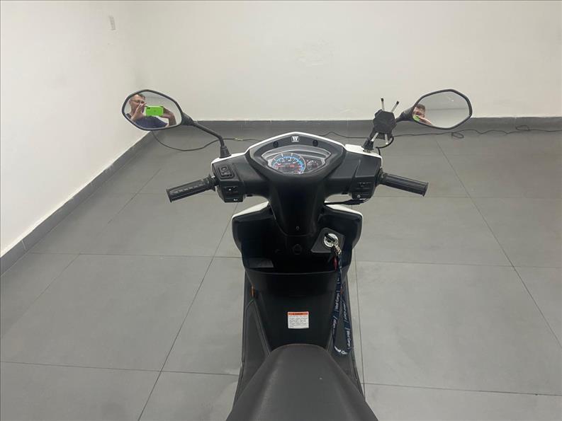 SUZUKI Burgman 125 - Foto