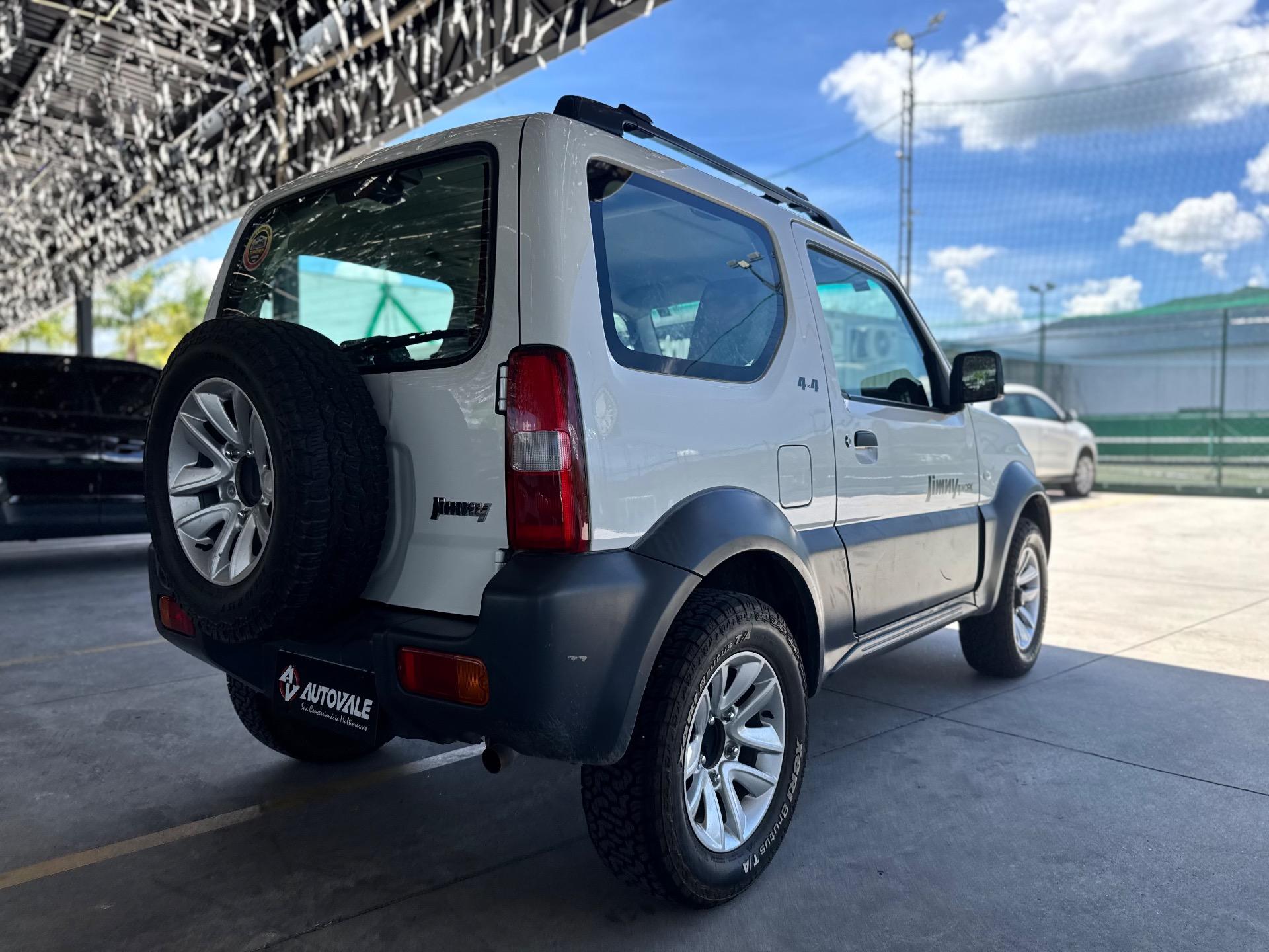 SUZUKI Jimny - Foto