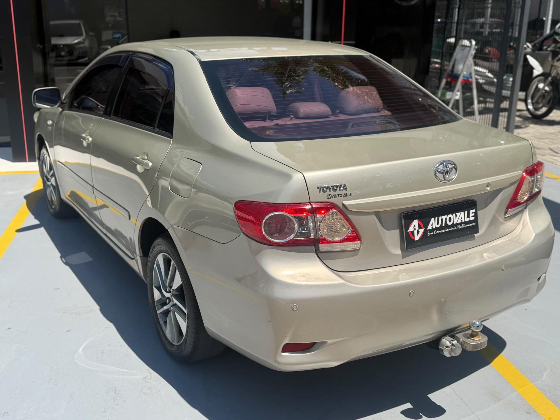 TOYOTA Corolla - Foto