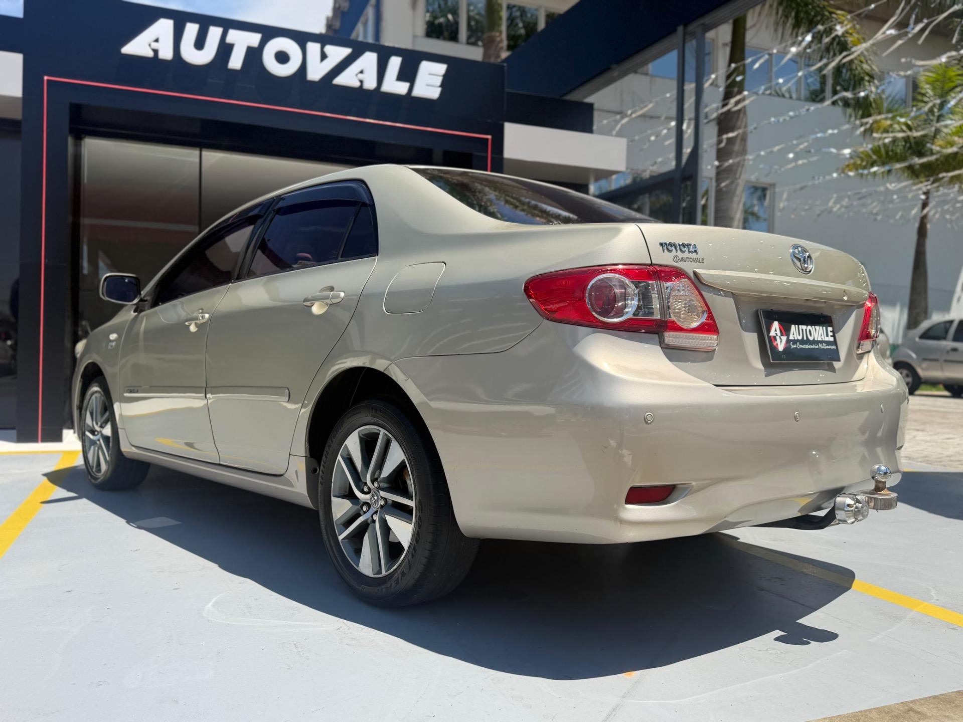 TOYOTA Corolla - Foto