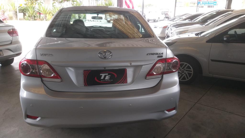 TOYOTA Corolla - Foto