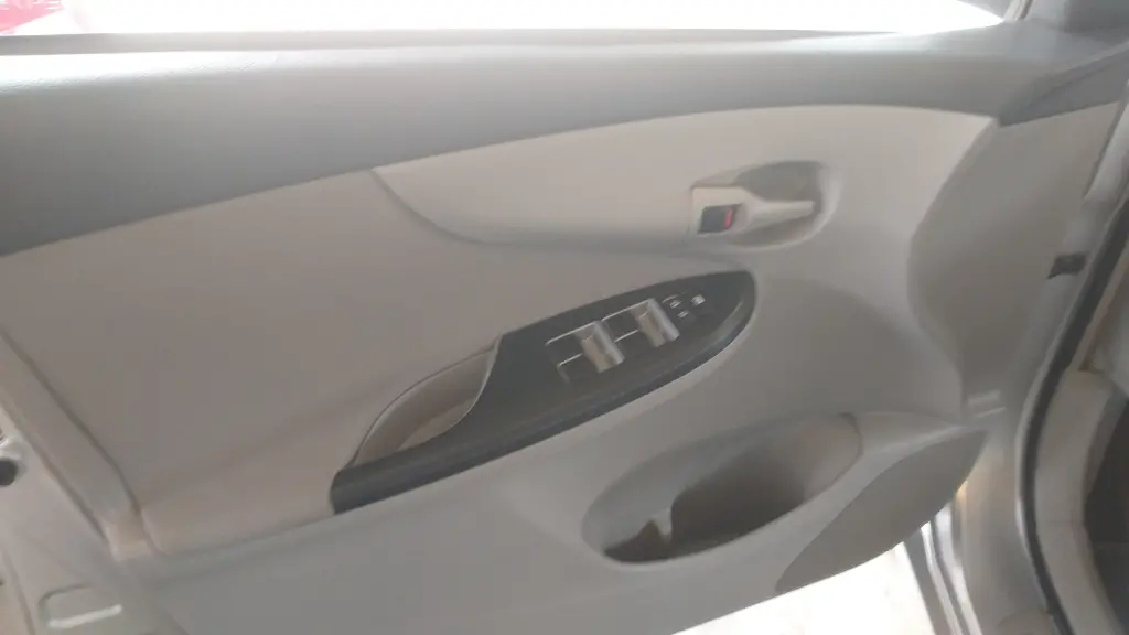 TOYOTA Corolla - Foto