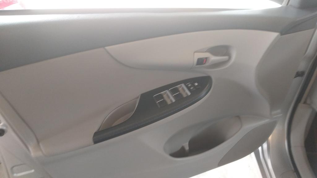 TOYOTA Corolla - Foto