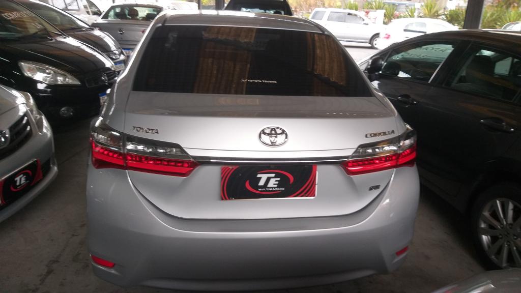 TOYOTA Corolla - Foto