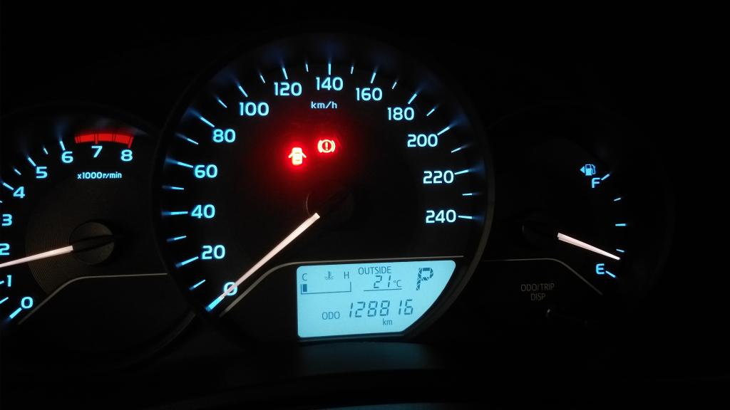 TOYOTA Corolla - Foto