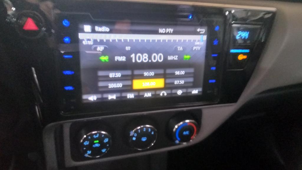 TOYOTA Corolla - Foto