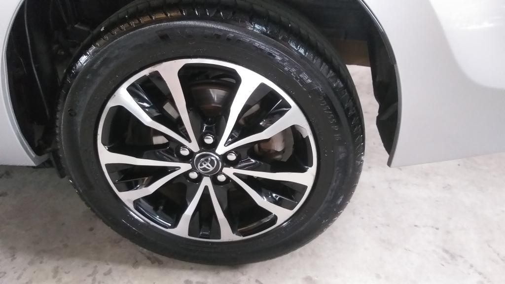 TOYOTA Corolla - Foto