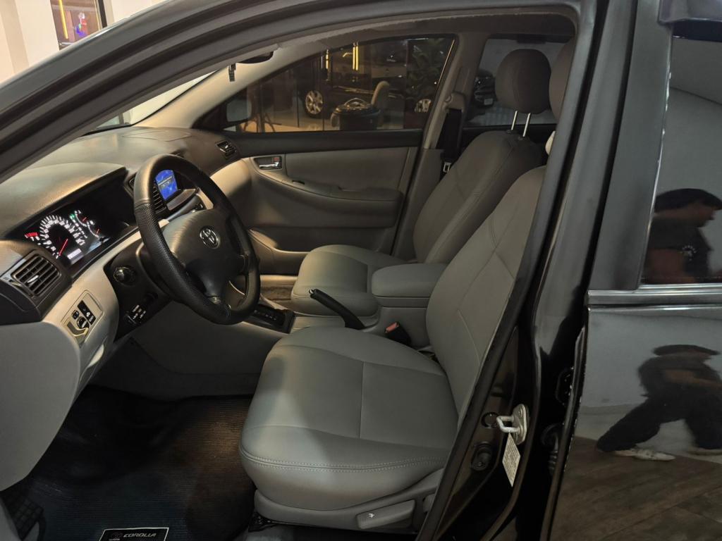 TOYOTA Corolla - Foto