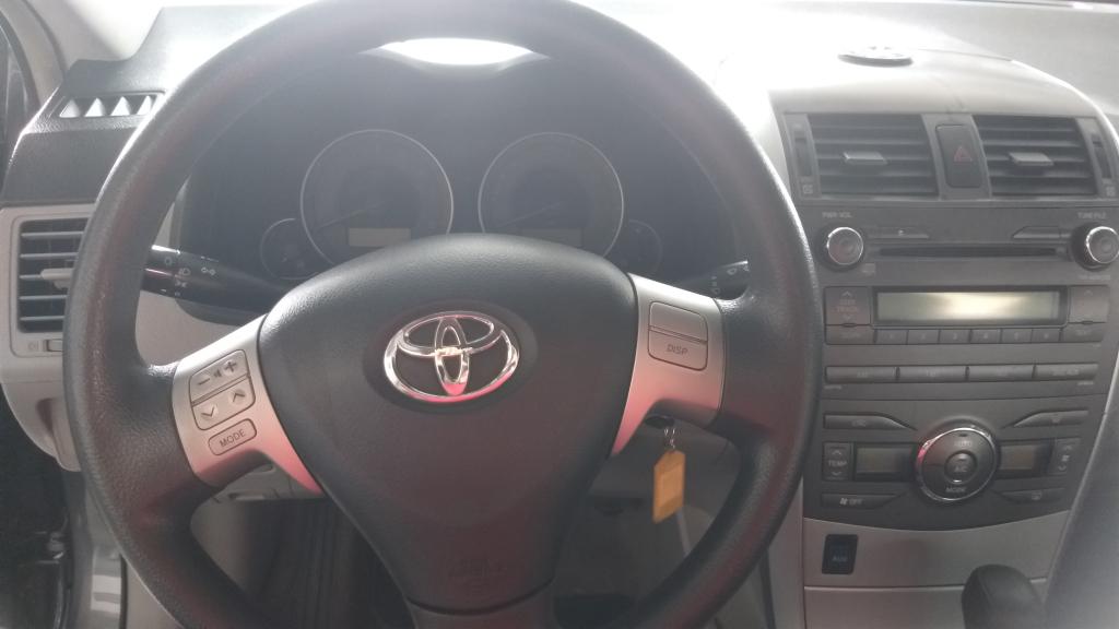 TOYOTA Corolla - Foto