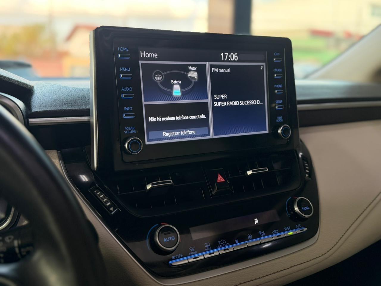 TOYOTA Corolla - Foto