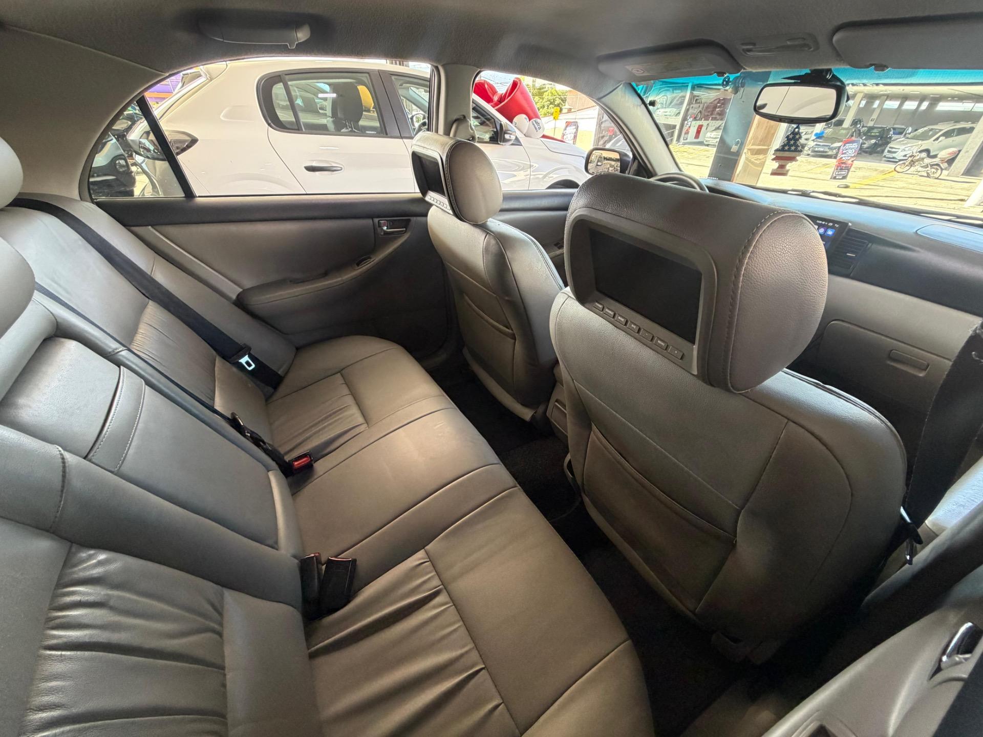 TOYOTA Corolla - Foto