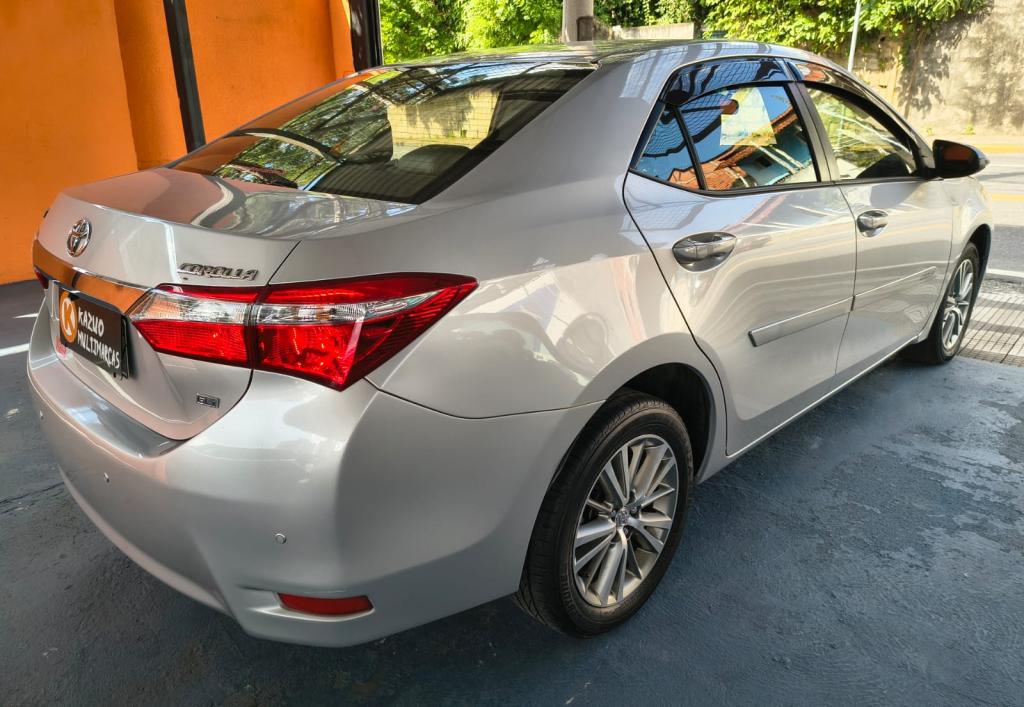 TOYOTA Corolla - Foto