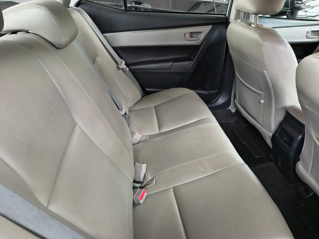 TOYOTA Corolla - Foto