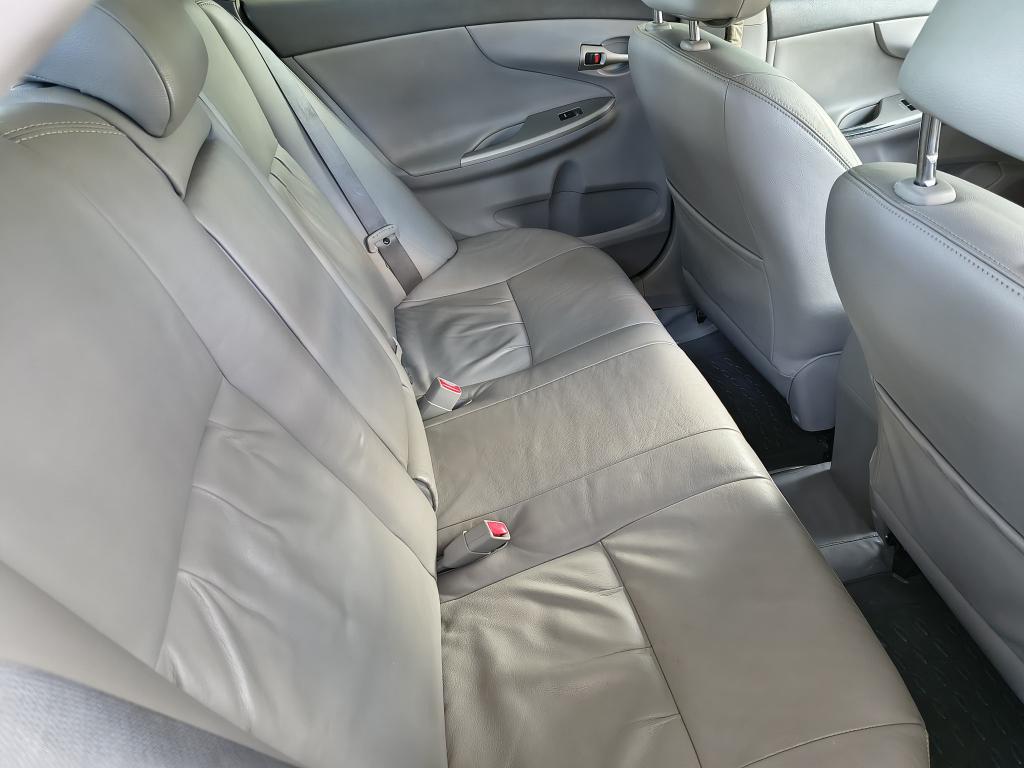 TOYOTA Corolla - Foto