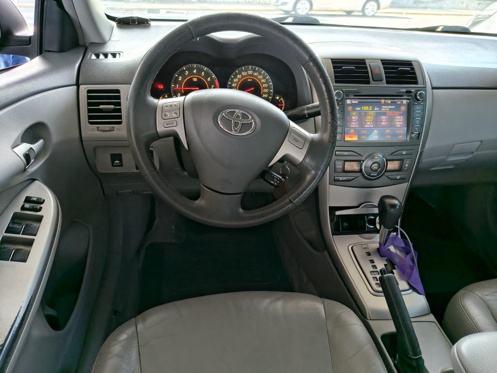 TOYOTA Corolla - Foto