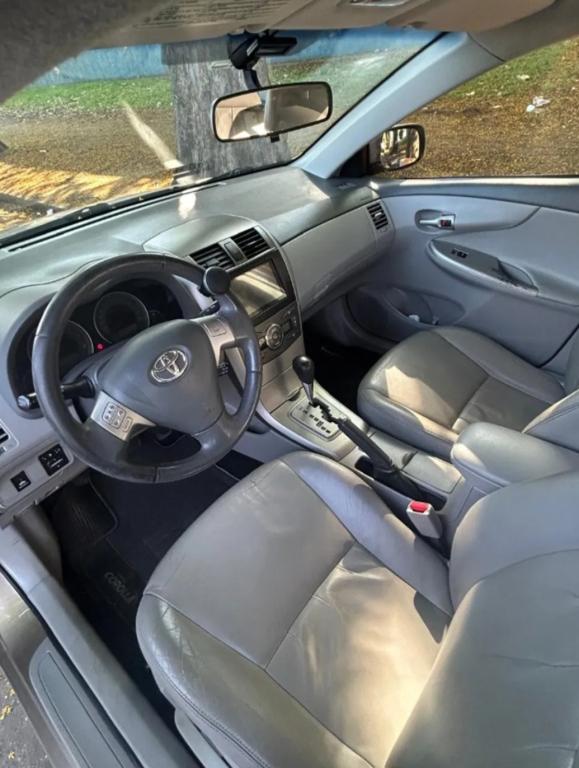 TOYOTA Corolla - Foto