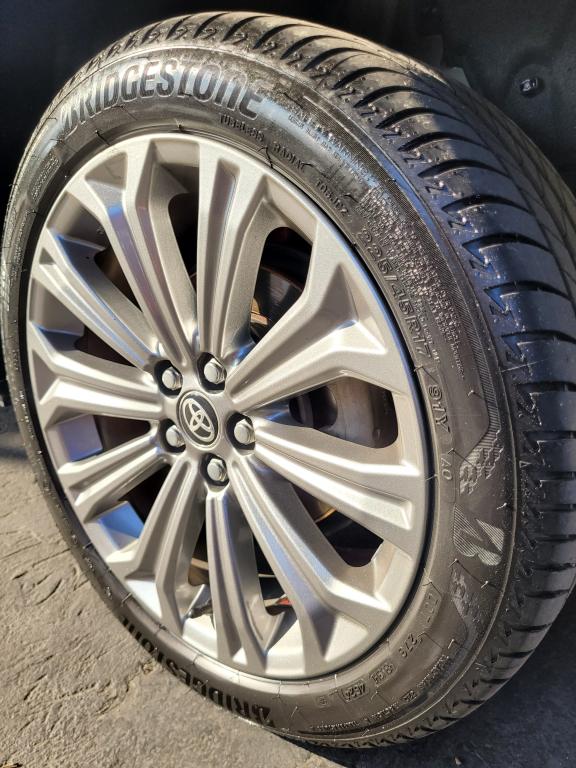 TOYOTA Corolla - Foto