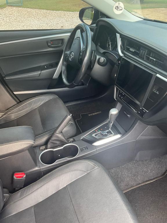 TOYOTA Corolla - Foto