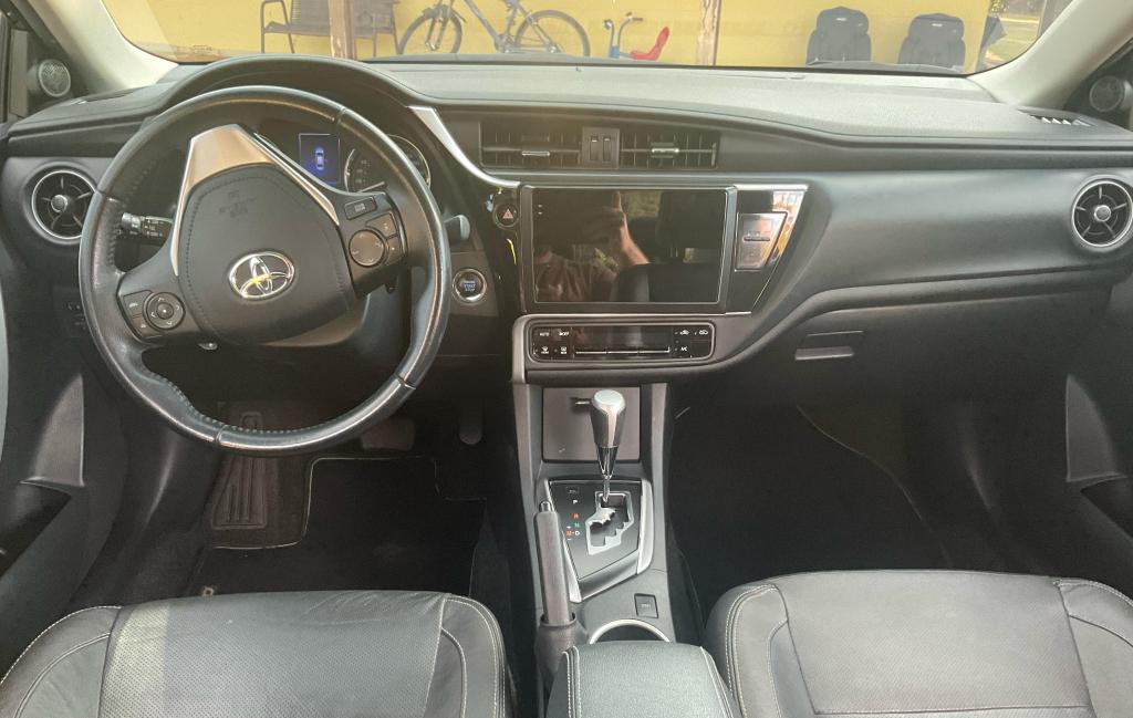 TOYOTA Corolla - Miniatura