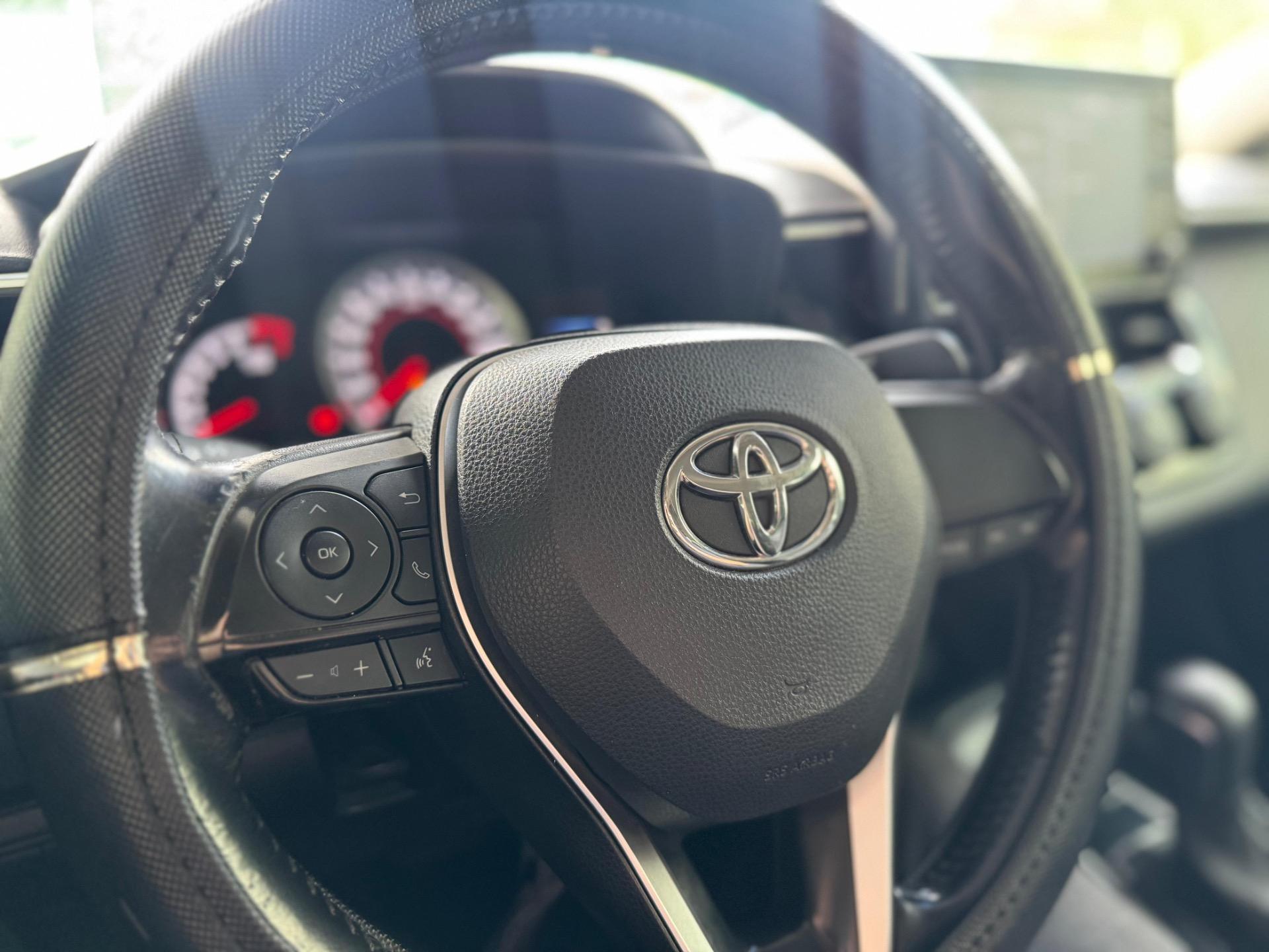 TOYOTA Corolla - Foto