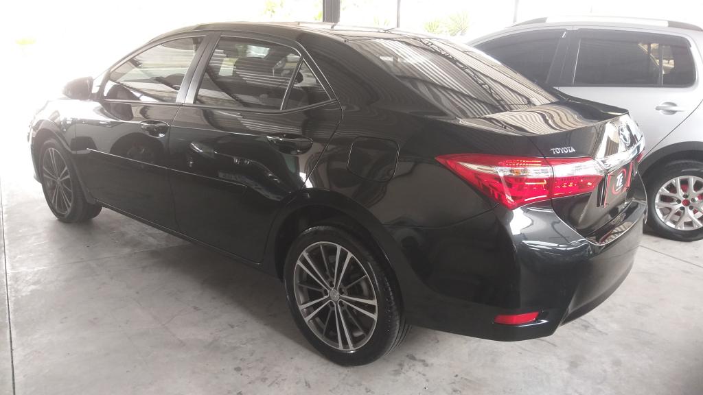 TOYOTA Corolla - Foto