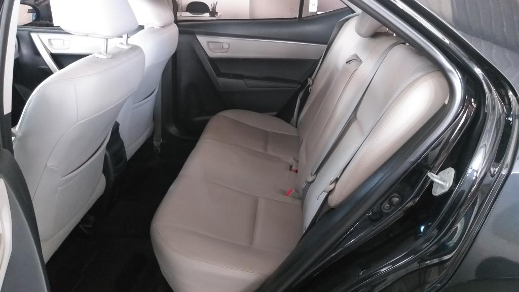 TOYOTA Corolla - Foto