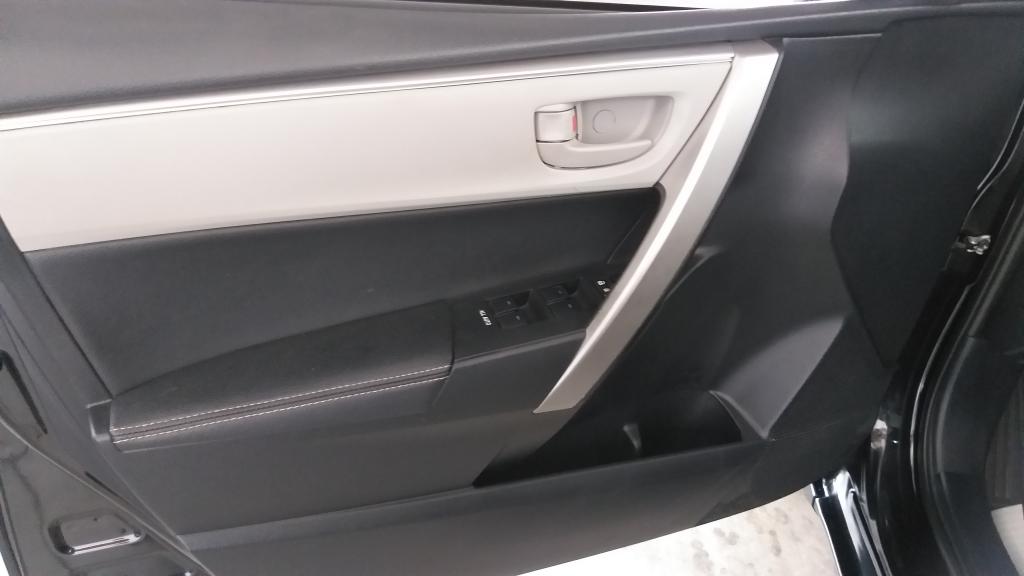 TOYOTA Corolla - Foto