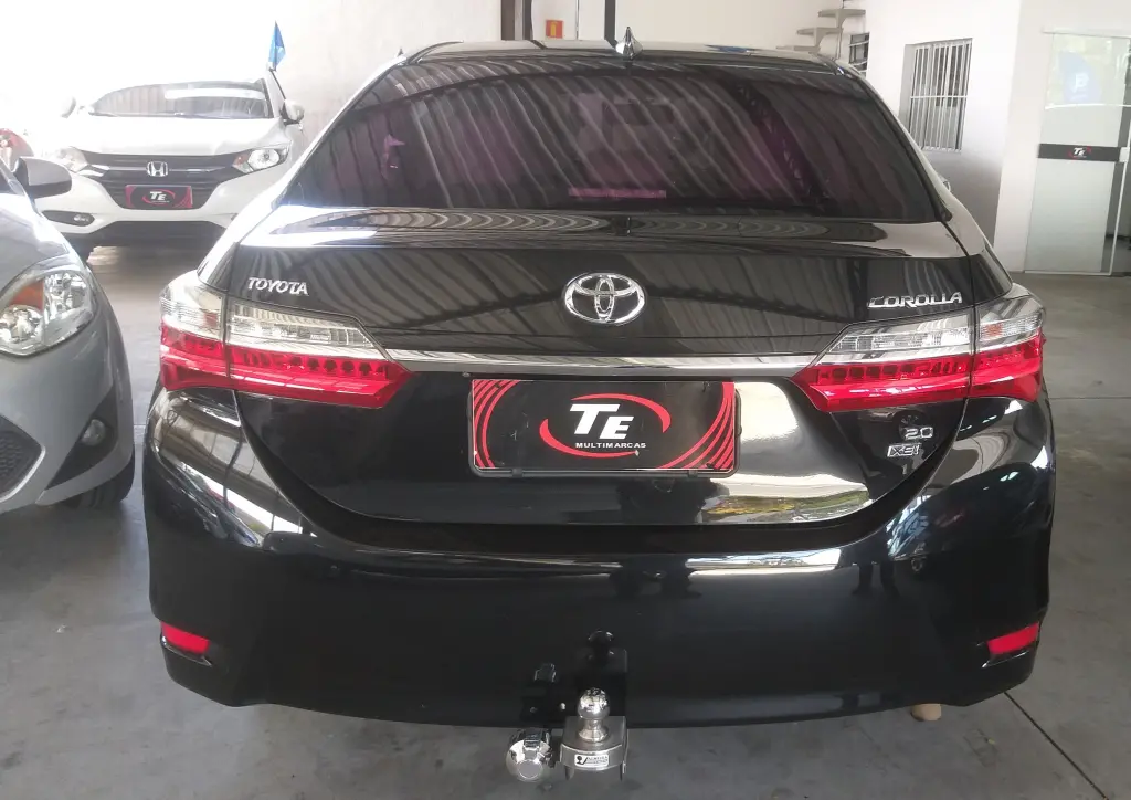 TOYOTA Corolla - Foto