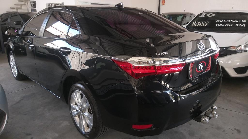 TOYOTA Corolla - Foto