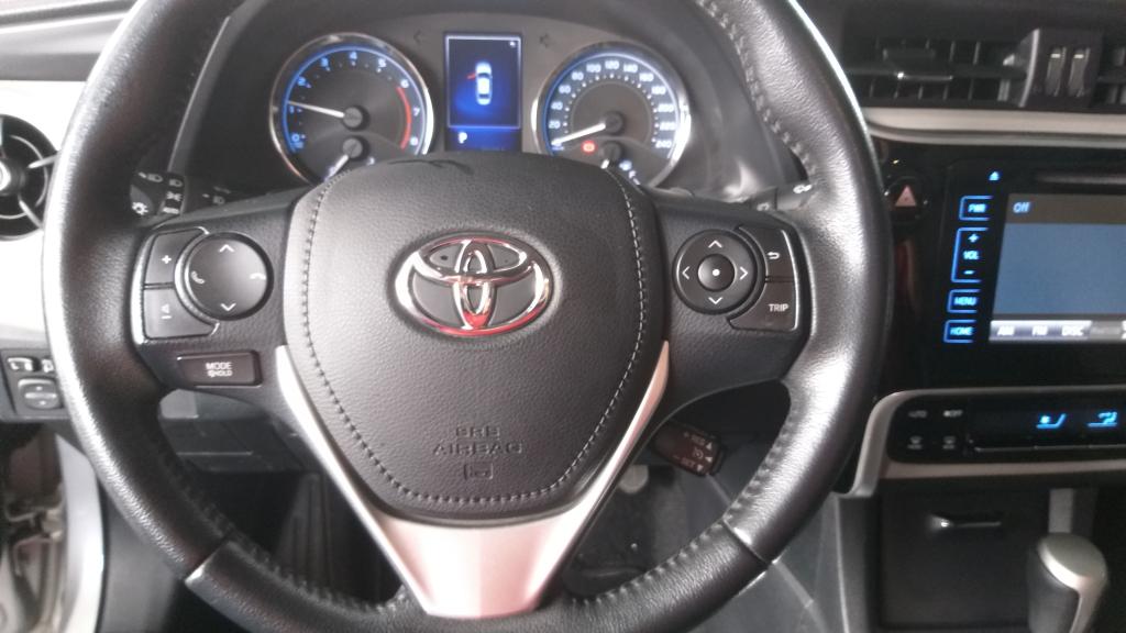 TOYOTA Corolla - Foto