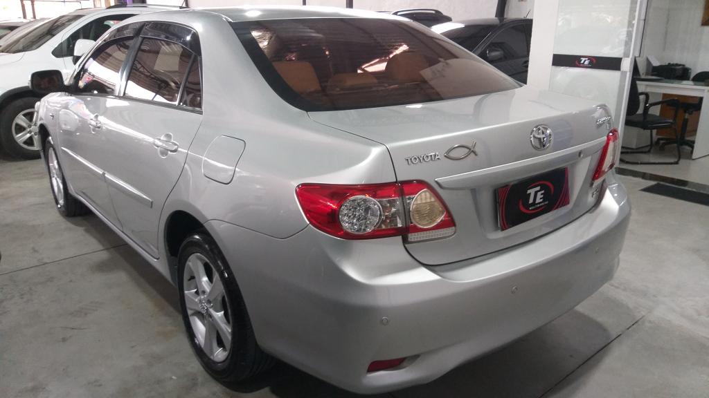 TOYOTA Corolla - Foto